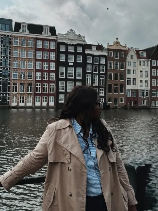 Chasing Canals and Quiet Moments in Amsterdam